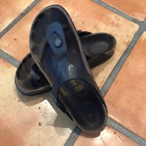 Birkenstocks 39